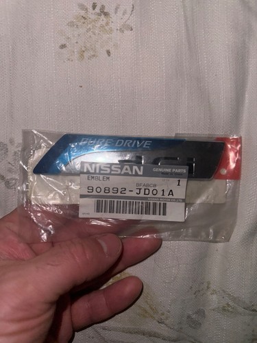 Stemma logo nissan juke pure - stemma,