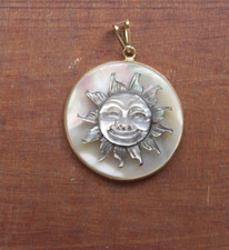 Mother of Pearl and 18kt Gold