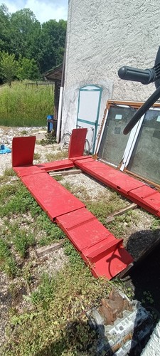 Ponte sollevatore per auto