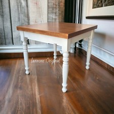 TAVOLO  QUADRATO BIANCO E