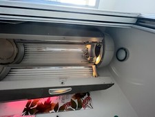 Doccia solare SPORTARREDO con un sistema di ventilazione potenziato che offre un