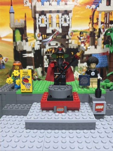 Lego castle mini figure - castle,