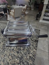 La Nuova Altea hand-crank