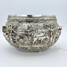 Antica ciotola in Argento 900 Birmano Scodella Centrotavola Thabeik epoca 800 