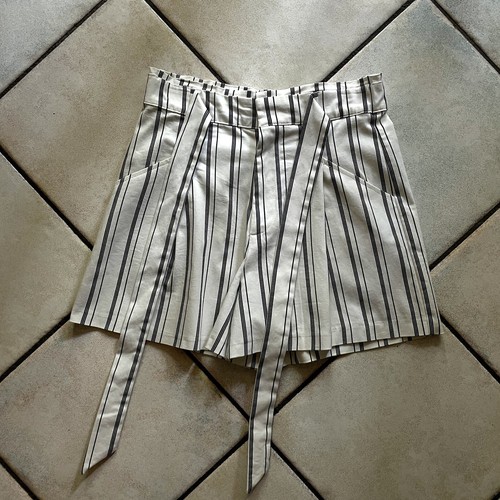 Pantaloncini zara taglia - zara, s