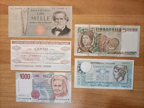 100 500 1000 5000 lire - 500,