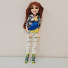 Disney V.I.P. VIP Bella Thorne Cece Jones bambola Shake It Up 2010 Mattel 10,5"