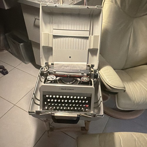 Olivetti studio portable - studio, 45
