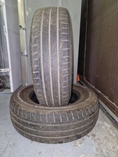 gomme  Pirelli Carrier 215/70