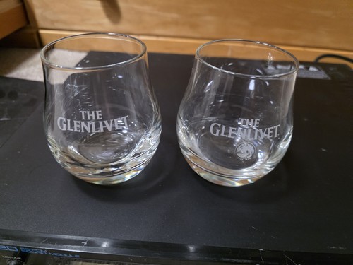 Glenlivet whisky glasses - x,