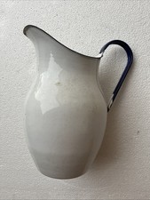 Brocca in Metallo Verniciato Vintage Bianco e Blu