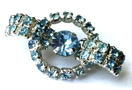 Magnifique petite broche - magnifique,