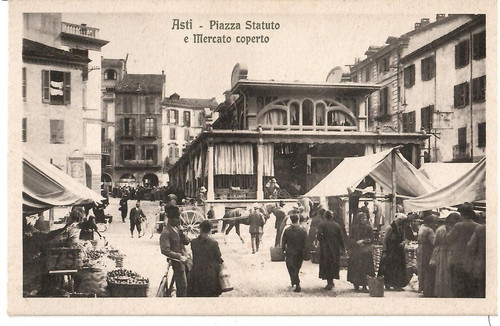 Asti piazza statuto mercato - e,