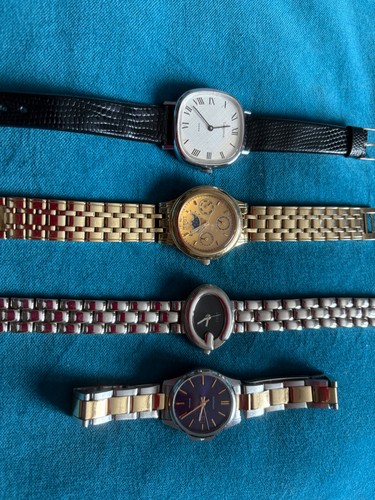 Lotto orologi 4pz gucci eden - lotto,
