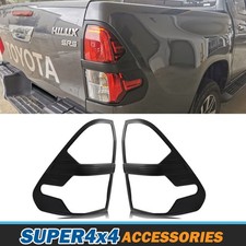 Per Toyota Hilux Invincible X