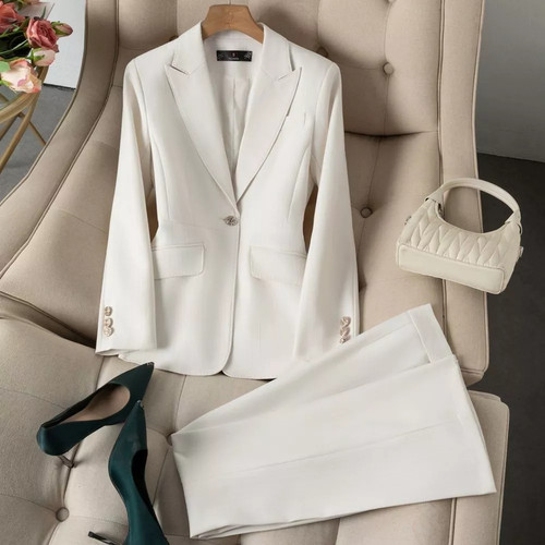 Tailleur donna elegante - tailleur,