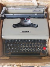 Macchina da scrivere Lettera 22/Anni 50