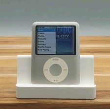 Apple iPod A1236 4 GB argento 