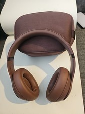 Beats Studio Pro x Kim