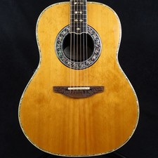 Chitarra acustica usata