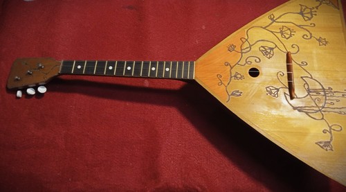 Balalaika amplificata russa - balalaika,