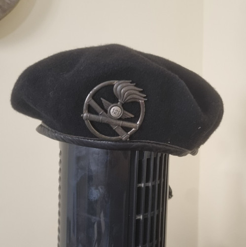 Basco nero esercito - basco,