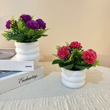 Decorazione scrivania garofani