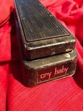 Cry baby wah - baby, pedale