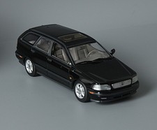 Minichamps Volvo V40 Break