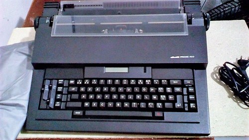 Olivetti praxis 45d macchina - olivetti,