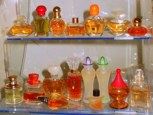 Lotto mignon vari - lotto, profumi.