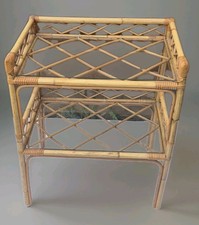 Comodino vintage in bambù e