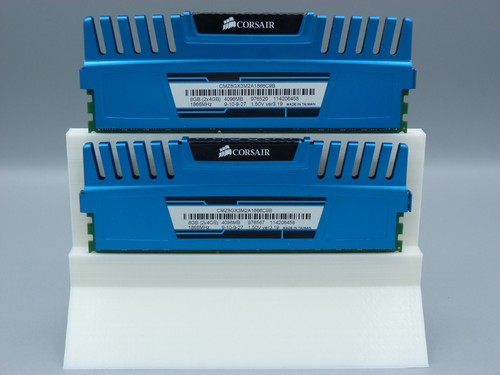 4gb corsair vengeance - 2x,