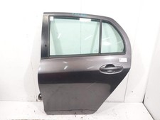 670040D110 PORTA POSTERIORE SX