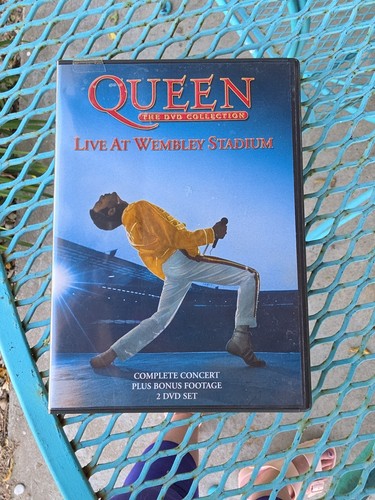 Queen live wembley stadium - live, at