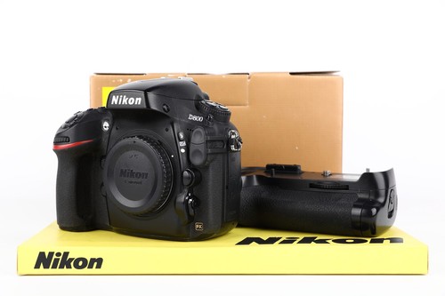 Nikon d800 battery grip 2 - d800, +battery