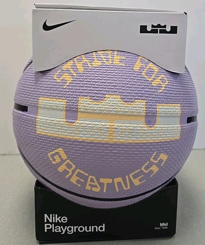 Nike lebron james - james, playground