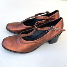 Lili Mill Metallic Leather