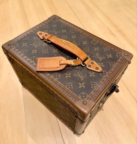 Louis vuitton boite - louis, flacon