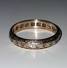 Anello eternità in oro giallo