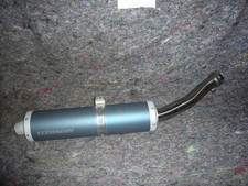 silencieux neuf et d'origine