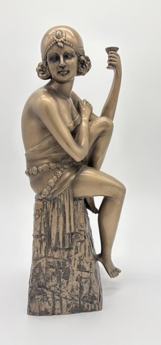 Scultura ragazza flapper