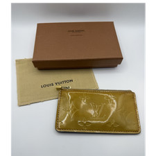 Louis Vuitton Pochette Vernis