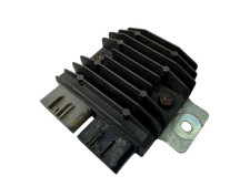 Regolatore di tensione per