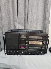 Radio professionale multibanda Grundig Satellit 3400 1977 - leggi desc