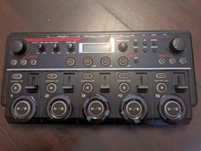 Boss RC-505 Loop Station |