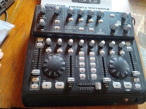 Controladora mesa deejay - controladora, dj