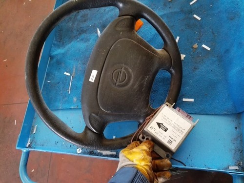 90511452 volante opel astra - volante,