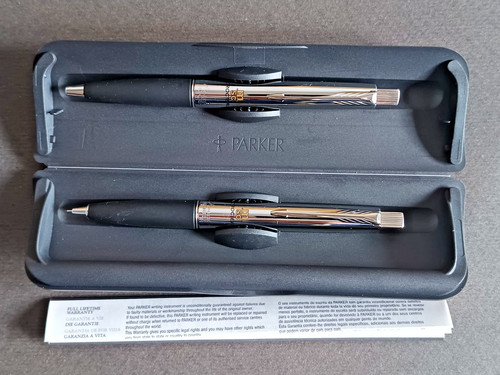 Anni vintage penna e - vintage,