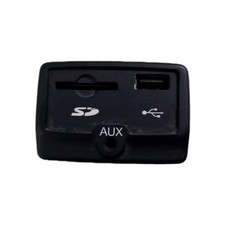 Porta l'ingresso USB AUX